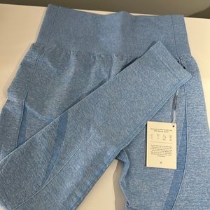 New never used fabletics leggings